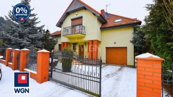 Dom na  sprzedaż Inowrocław - Dom z 2007r. w Bardzo dobrej Lokalizacji przy Szymborskiej blisko Centrum